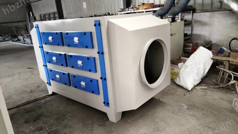 油烟净化器清洗流程：确保高效净化，延长设备寿命